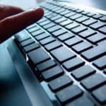 Así nació la tecla TAB en Windows: la disputa entre Microsoft e IBM que marcó su uso