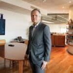 Yves Guillemot apoya a Sony en la retirada de los juegos en formato físico