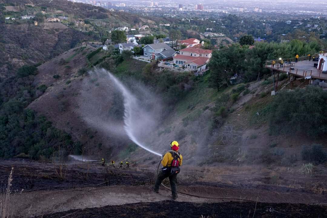 California aprueba nuevas normas para proteger viviendas frente a los incendios forestales California aprueba nuevas normas para proteger viviendas frente a los incendios forestales