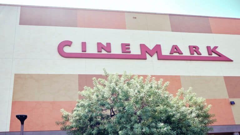 Cinemark respalda la fusión de Paramount y Warner Bros. Discovery junto a AMC y Regal