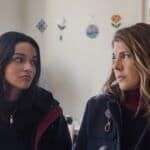 Rachel Zegler y Marisa Tomei protagonizan la primera imagen de She Gets It From Me