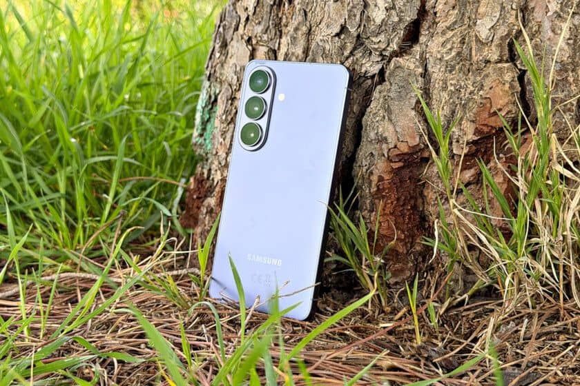 El Samsung Galaxy S26 baja a 679 euros con pantalla compacta y 12 GB de RAM