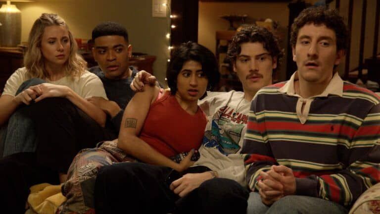 La segunda temporada de Adults aumenta un 40% su audiencia global