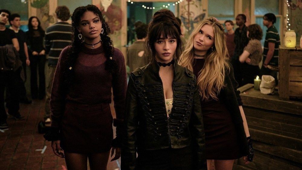 Disney+ prepara su programación de Halloween para octubre de 2026 con Coven Academy