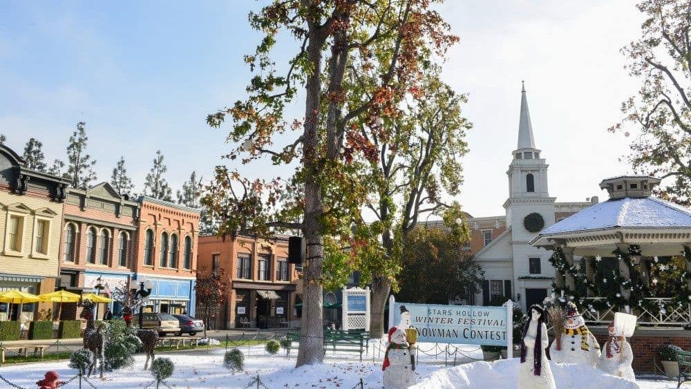 Warner Bros. Studio Tour Hollywood recreará Stars Hollow con un evento navideño de Gilmore Girls
