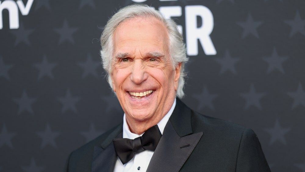 Henry Winkler explica por qué su nombre no apareció en el cartel de Scream Henry Winkler explica por qué su nombre no apareció en el cartel de Scream