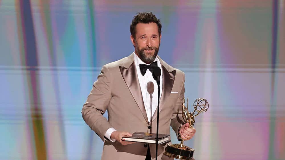 Noah Wyle gana su segundo Emmy consecutivo por The Pitt