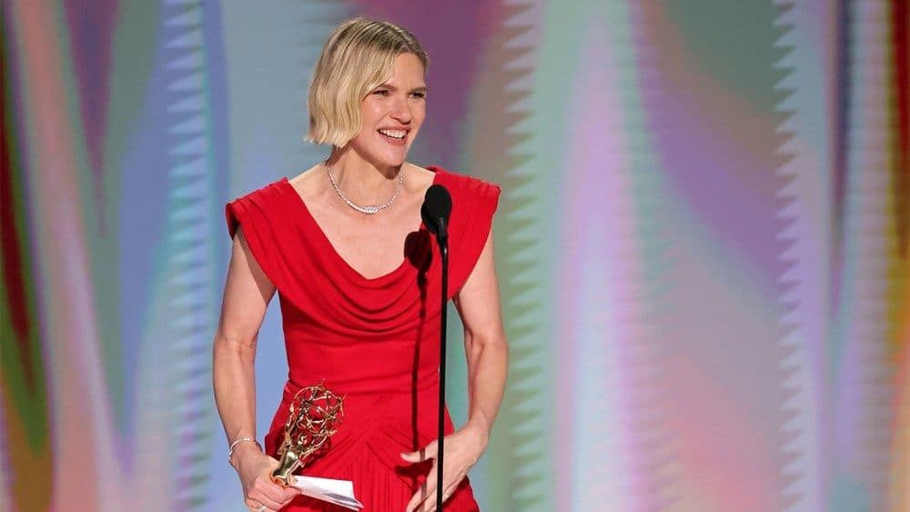 Rhea Seehorn logra el Emmy de drama por su papel en Pluribus