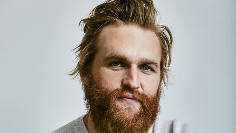 Wyatt Russell se incorpora a la comedia Happy, dirigida por John Carroll Lynch