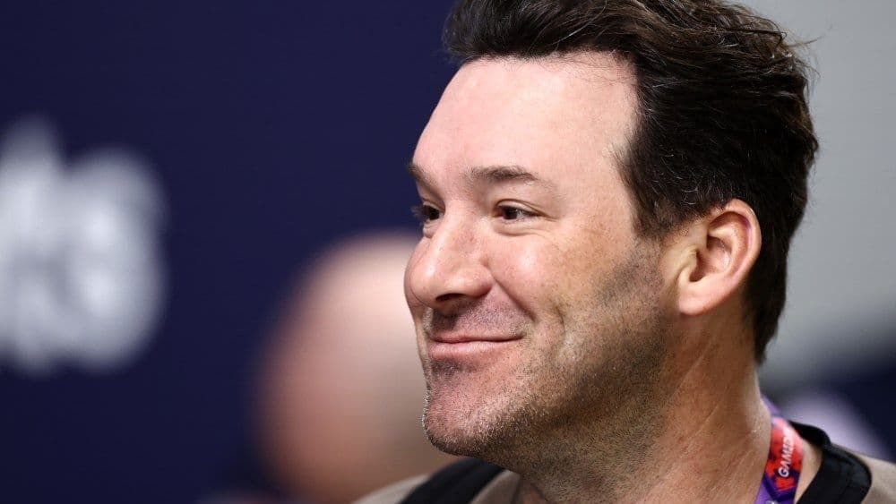 CBS Sports y Tony Romo acuerdan poner fin a su relación profesional CBS Sports y Tony Romo acuerdan poner fin a su relación profesional
