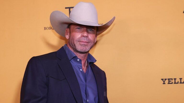 NBCUniversal convence a Taylor Sheridan con un acuerdo cinematográfico más ambicioso