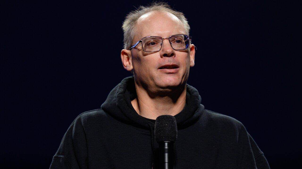 Tim Sweeney cree que la IA hará posibles juegos hoy demasiado caros Tim Sweeney cree que la IA hará posibles juegos hoy demasiado caros