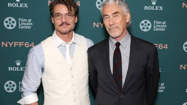 Tony Gilroy critica la unión de Paramount y Warner Bros. durante el estreno de «Behemoth!» Tony Gilroy critica la unión de Paramount y Warner Bros. durante el estreno de «Behemoth!»